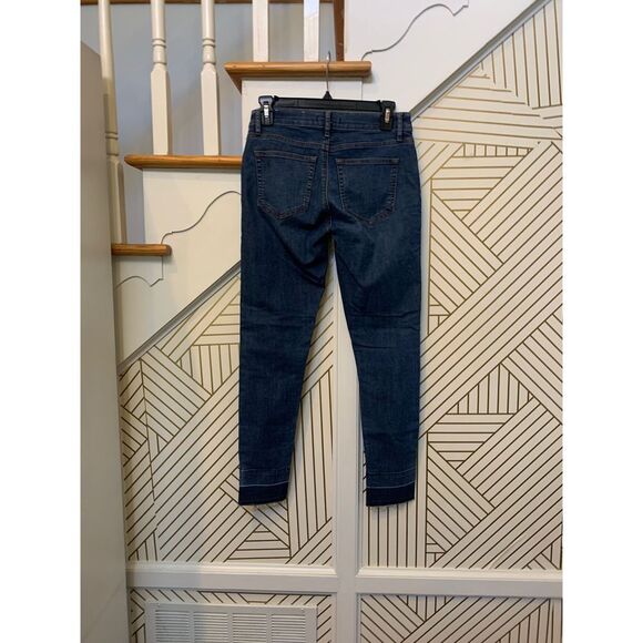Loft Women Dark Wash Raw Hem Skinny Jean Size 0/25 - Picture 6 of 8